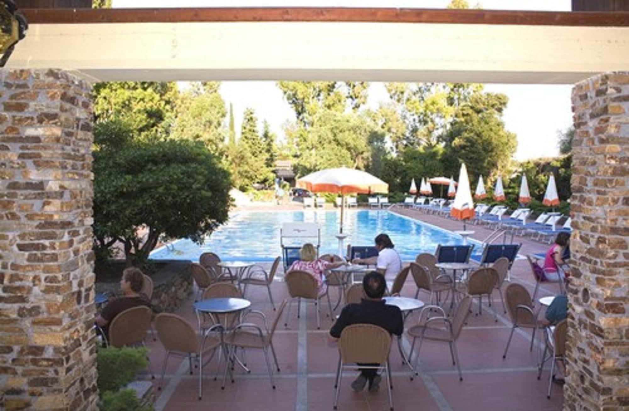 Hotel Agrustos 4*