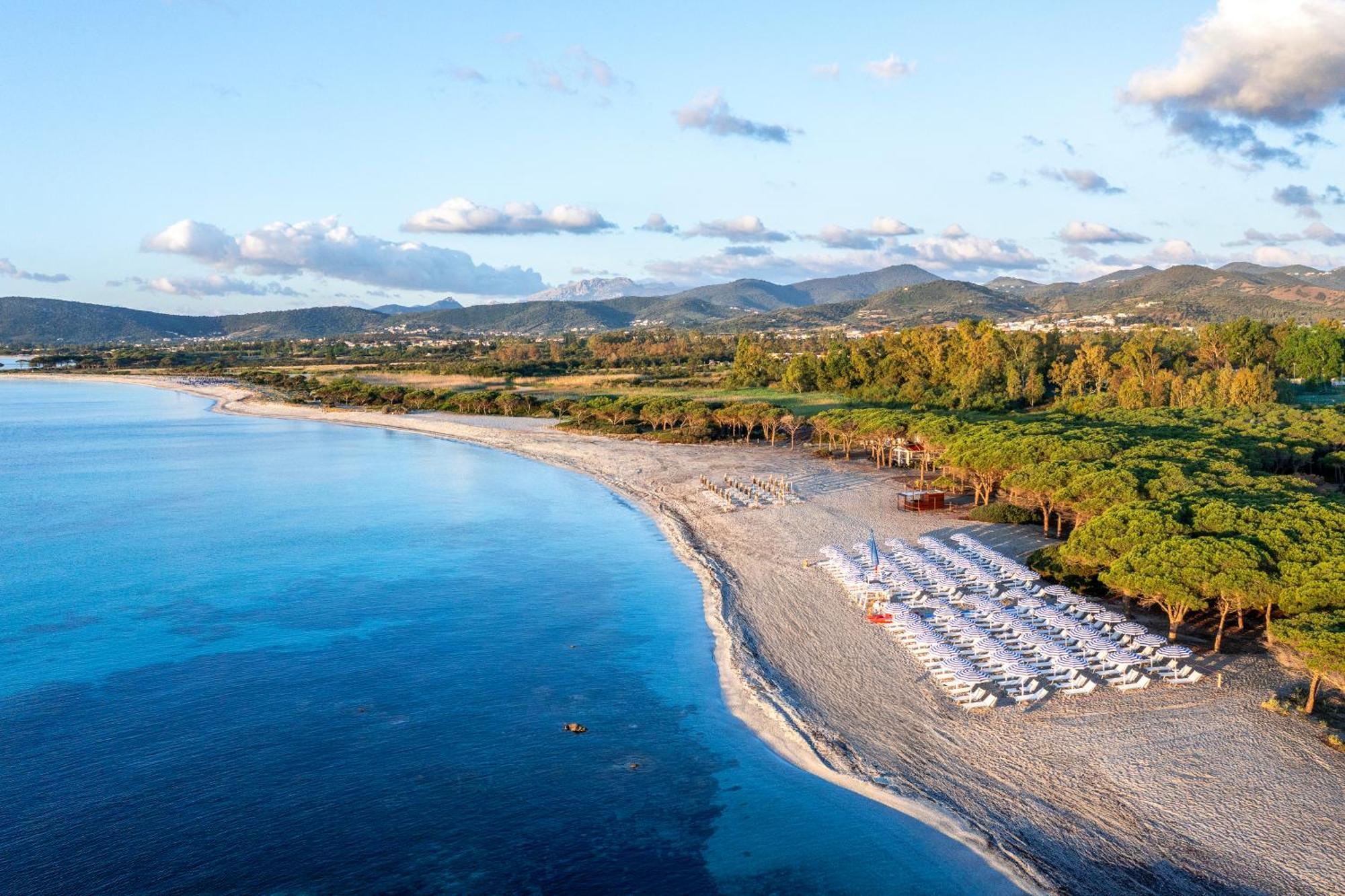 Agrustos Hotel 4*